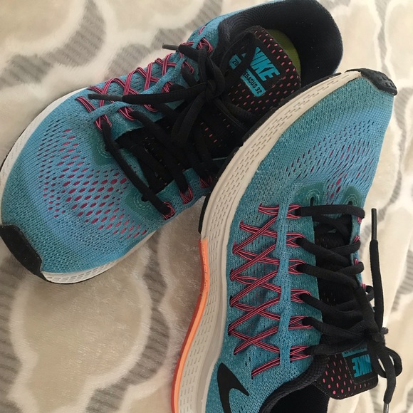 Women’s Nike Zoom Pegasus 32 running shoes - Picture 1 of 4